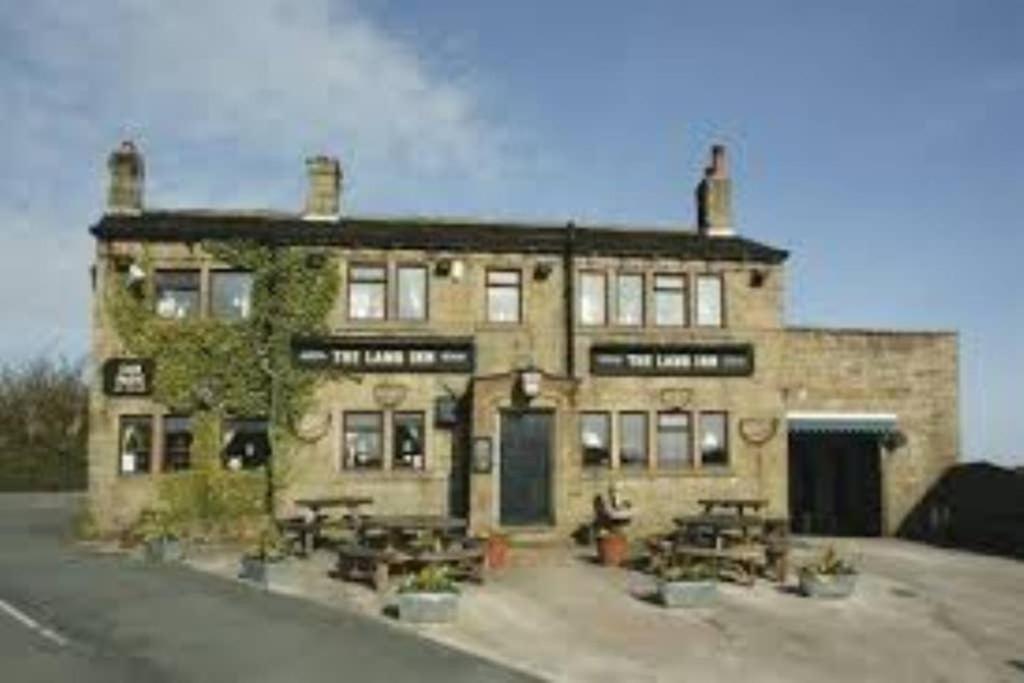 The Vestry - Chapel Retreat With Hot Tub Villa Haworth Dış mekan fotoğraf